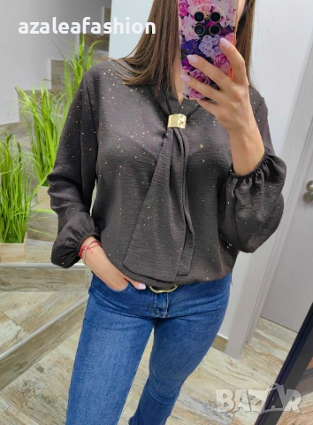 Блуза с бляскави частички в кафяво