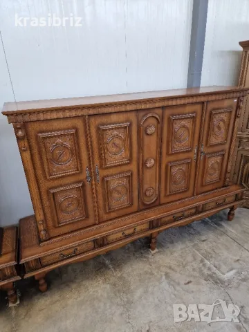 Масивен Шкаф с Дърворезба- внос от Германия! 