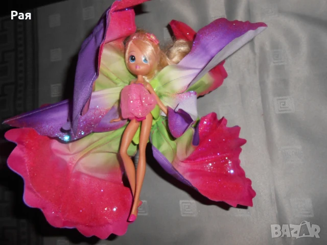 Колекционерска Barbie Blooming Thumbelina 2008 г, снимка 10 - Кукли - 50748812