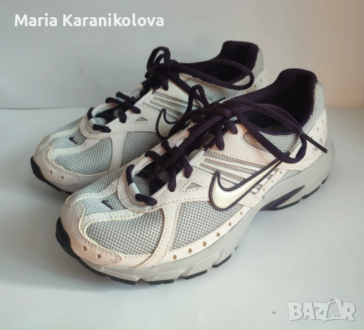 Нови дамски маратонки за бягане Nike, снимка 1