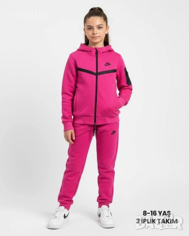 Детски Ватиран комплект NIKE TECH, снимка 2 - Детски комплекти - 52829022