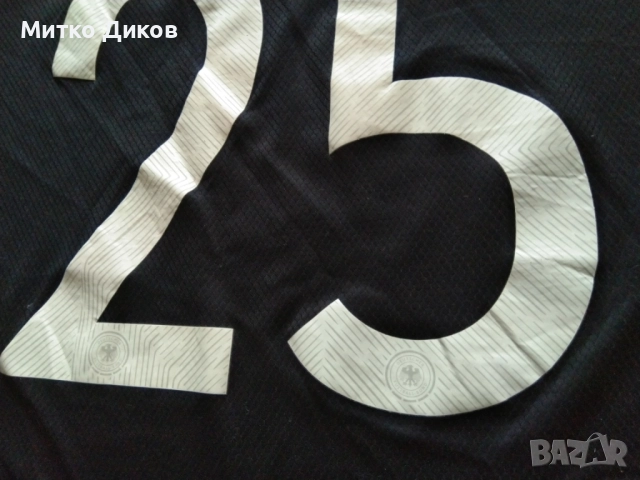 Германия 2020-22 №25 Томас Мюлер футб. тениска гости маркова на Адидас с баджове размер М като нова, снимка 7 - Футбол - 51514642