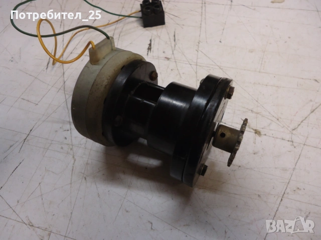 Малък мотор-редуктор