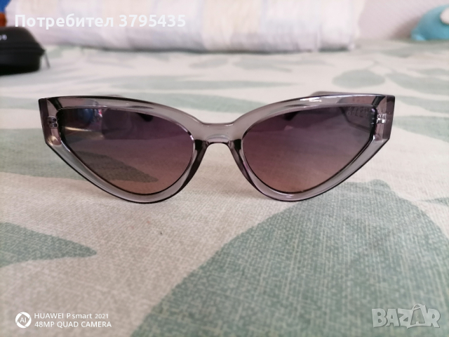 Оригинални очила Guess, снимка 2 - Слънчеви и диоптрични очила - 44889992