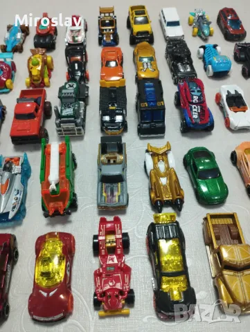 колички хот уилс 64 броя, снимка 11 - Коли, камиони, мотори, писти - 48707324