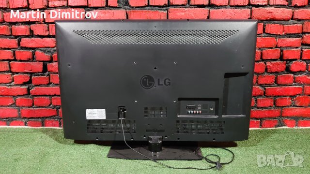 LCD телевизор LG 42 инча, снимка 4 - Телевизори - 43194346