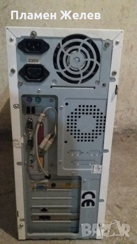 Настолен компютър HP, снимка 4 - Работни компютри - 27724216