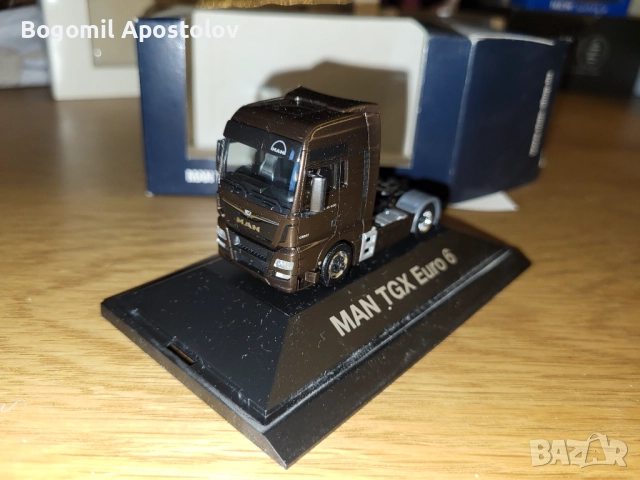 Умален модел на MAN TGX 1:87