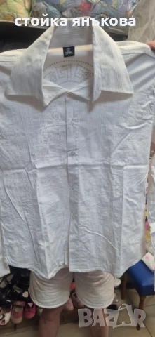 Продавам бяла мъжка риза Версаче., снимка 8 - Ризи - 51653640