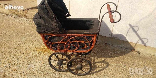 Ретро бебешка количка за кукли, снимка 2 - Антикварни и старинни предмети - 42933953