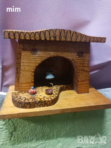 Стара дървена декорация 