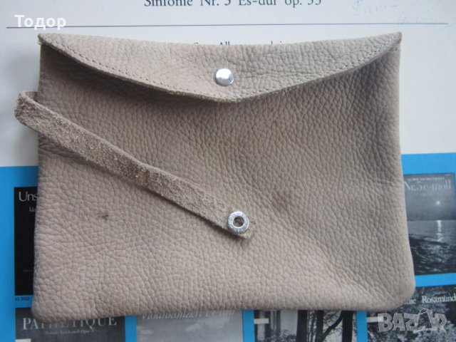 Испанска кожена чанта Валдес Кесия , снимка 5 - Чанти - 27462788