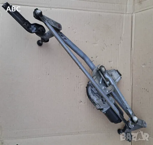 Механизъм за чистачки + моторче Passat B6 , снимка 2 - Части - 48337449
