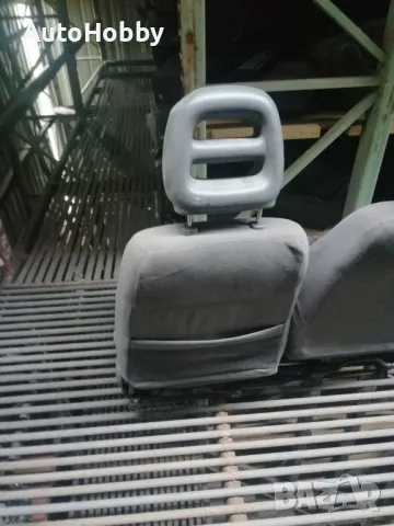 Седалки предни Daihatsu Feroza Дайхацу Фероза Отлични, снимка 5 - Части - 50062589