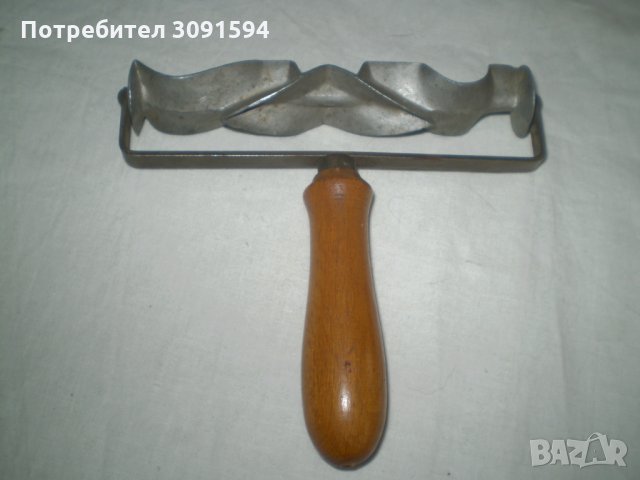 Ретро занаятчийски инструмент, снимка 1 - Антикварни и старинни предмети - 33689137