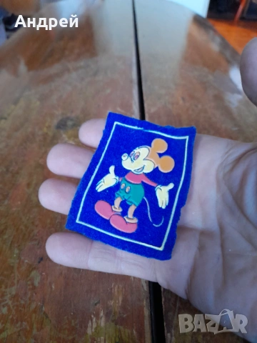 Стара емблема Мики Маус, снимка 2 - Други ценни предмети - 53433198