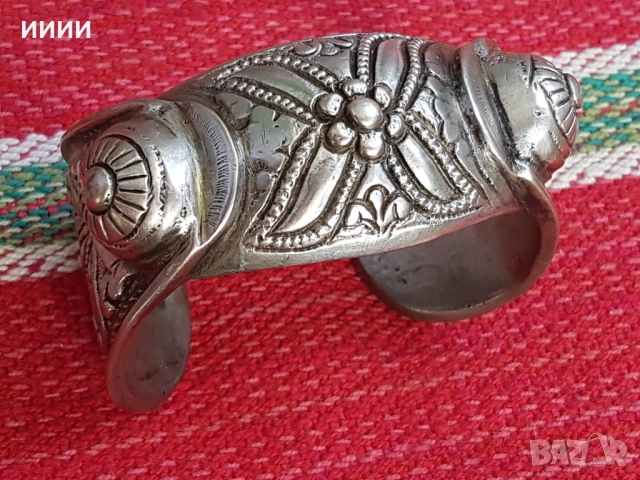 Сребърна гривна рогатка, снимка 2 - Антикварни и старинни предмети - 52546763