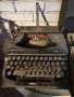 продава ретро пишеща машина Ерика - латински букви, снимка 1 - Антикварни и старинни предмети - 42992071