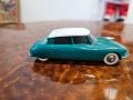 Чисто нова колекционерска количка Citroen DS 19 , снимка 4