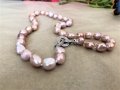 Розово колие от естествени ,барокови перли със сертификат, снимка 2