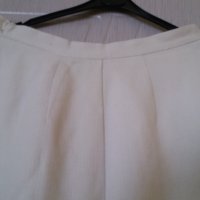 Бял дамски костюм от шантунг, снимка 8 - Костюми - 33345978