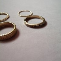 Комплект 6 нови дамски пръстена в златист цвят - подарък при покупка над 6 лв, снимка 10 - Пръстени - 43921813