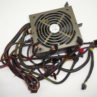 Продавам Захранване Thermaltake 775w, снимка 1 - Захранвания и кутии - 43601696