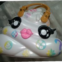 Детска чанта Poopsi Slime Surprise Pooey Puitton, снимка 3 - Кенгура и ранички - 28913254