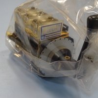 пакетен превключвател Telemecanique XK2.BB Rotary Cam Switch, снимка 7 - Резервни части за машини - 37515030