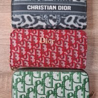 Портмонета на "Dior ", снимка 1 - Портфейли, портмонета - 40299659