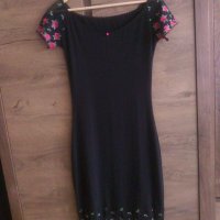 Черна рокля с дантела на рози, снимка 3 - Рокли - 40226763