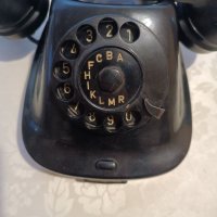Стар бакелитен телефон Белоградчик , снимка 2 - Антикварни и старинни предмети - 40315800