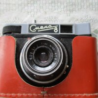 Фотоапарати руски "Смена 8" и "Смена 8М" с оригинални калъфи,кутия,атестат и инструкция 