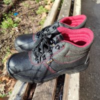 Зимни работни обувки , снимка 3 - Мъжки боти - 43863945