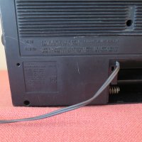 Vintage SONY CFM 31S- Радиокасетофон ,1977, снимка 8 - Радиокасетофони, транзистори - 43365737