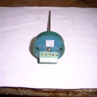 Температурни датчици тип Pt100, снимка 1 - Резервни части за машини - 38119957