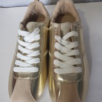 Нови златисти обувки PiazzaItalia, снимка 3 - Дамски ежедневни обувки - 28916271
