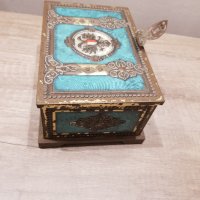 Стара метална кутия, снимка 4 - Колекции - 35154129