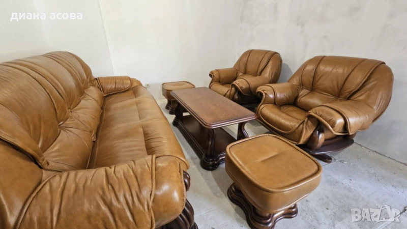 естествена кожа -телешки бокс и орнаменти от масивно дърво , снимка 1