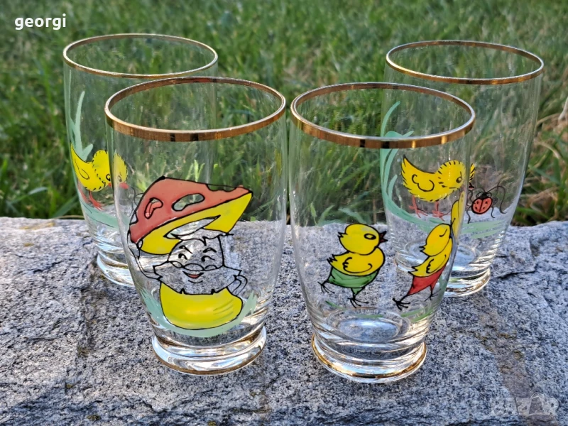 стари стъклени детски чаши със златен кант , снимка 1