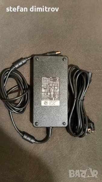 Dell Alienware 19.5V 12.3A - PA-9E - M17X R2 R3 R4 19.5V 12.3A 240W, снимка 1
