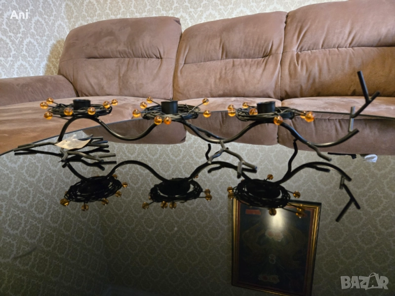 Черен, нестандартен свещник, снимка 1