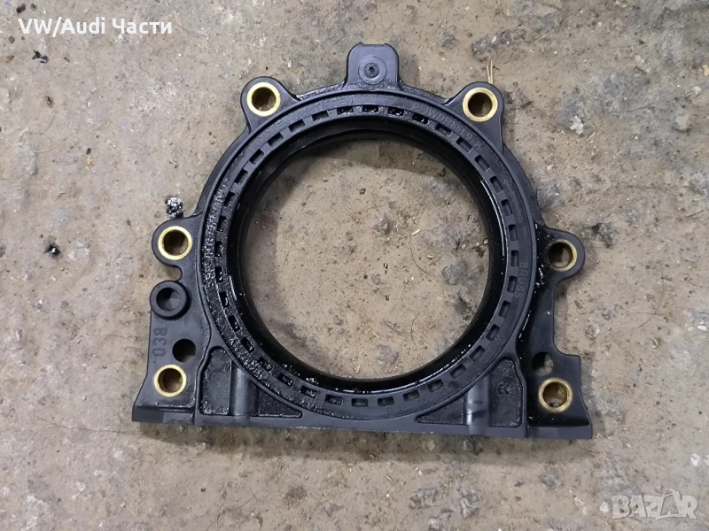 Капак семеринг колянов вал Голф 4 Ауди А3 Сеат Шкода VW Golf 4 Audi A3 Seat Skoda Bora 038103171B, снимка 1