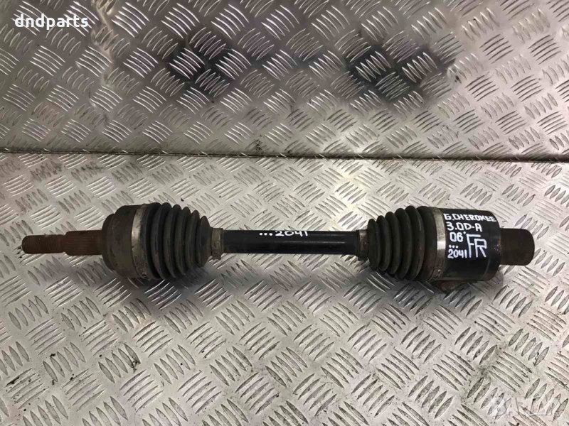 Предна дясна полуоска Jeep Grand Cherokee 3.0D 2006г., снимка 1