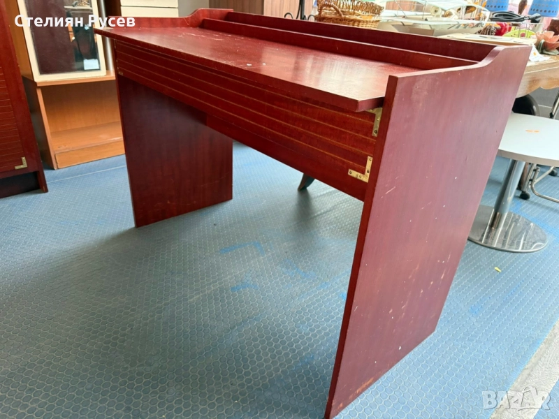 021133 бюро от дърво 110/55см цена 70 лв или 35,79 евро смр -110см / 55см широко, 75см високо - МДФ , снимка 1