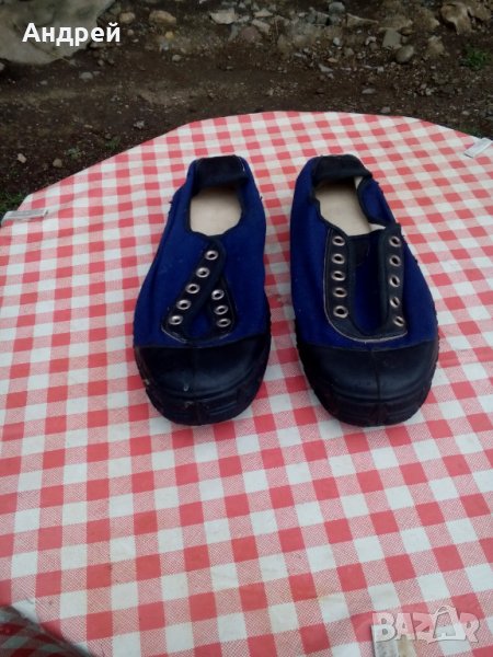 Стари бутонки,платненки,гуменки, снимка 1