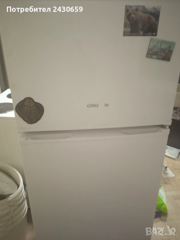 Хладилник Crown с отделна камера, снимка 1
