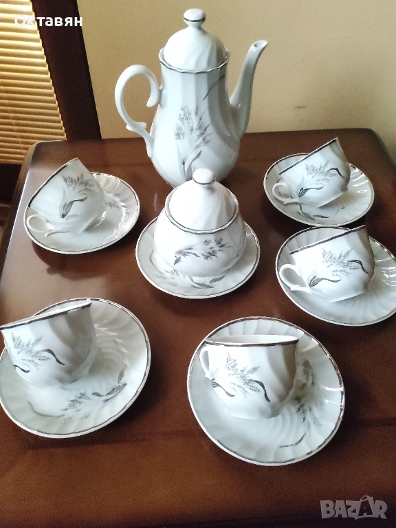 Порцеланов сервиз за чай, снимка 1