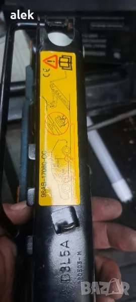 оригинални крикове ауди 80 форд фокус тоуота авенсис опел астра, снимка 1