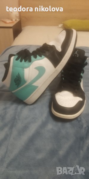 Оригинални мъжки маратонки Jordan Mid Tropical , снимка 1